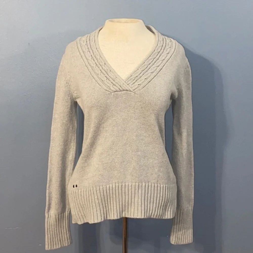 Converse Sweater V-Neck women’s large gray